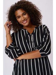 KAFFE curve Bluzka w kolorze czarno-białym rozmiar: 56. Czarne bluzki damskie KAFFE curve, s, bez wzorów, z wiskozy, klasyczne, bez kołnierzyka, bez ramiączek. Za 88.23 zł.