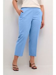 KAFFE curve Spodnie chino w kolorze błękitnym rozmiar: 42. Niebieskie spodnie materiałowe damskie KAFFE curve, bez wzorów. Za 127.05 zł.