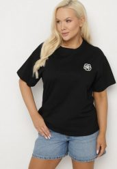 Czarny T-shirt z Bawełny z Naszywką Kwiatu Firirene. Czarne t-shirty damskie Born2be, l, z aplikacjami, z bawełny, bez kołnierzyka. Za 49.99 zł.