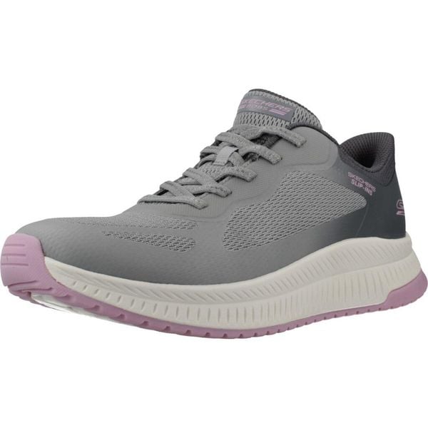 Buty SKECHERS BOBS SQUAD 4 STAPLE LOOK Szary. Szare obuwie trekkingowe damskie Skechers, z syntetyku, bez zapięcia. Za 285.99 zł.
