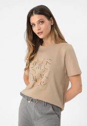 Koszulka z wzorem, Comfort Fit, T-UNIQ. Brązowe koszulki damskie Volcano, m, bez wzorów, z bawełny, bez kołnierzyka, bez ramiączek. Za 69.99 zł.