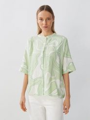 Someday. Bluzka w kolorze zielonym rozmiar: M. Zielone bluzki damskie someday., m, bez wzorów, z wiskozy, bez kołnierzyka, bez ramiączek. Za 187.99 zł.