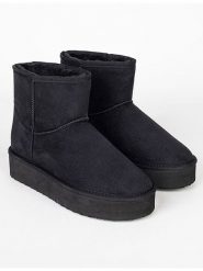 ISLAND BOOT Botki zimowe "Stela" w kolorze czarnym rozmiar: 40. Czarne botki damskie Island Boot, na zimę, bez obcasa, bez zapięcia. Za 165.99 zł.