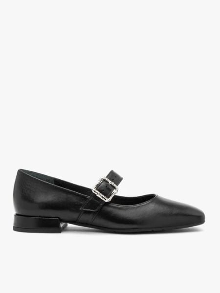 Czarne baleriny z ozdobną klamrą. Czarne balerinki damskie Ryłko, bez wzorów, ze skóry. Za 399.99 zł.