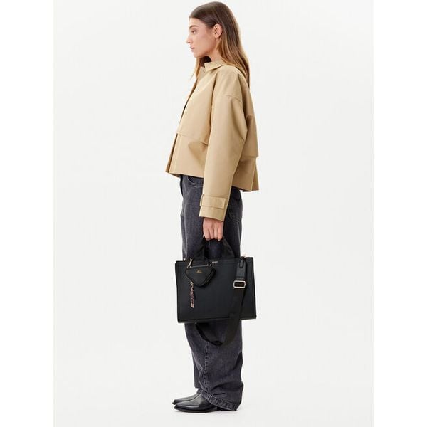 Torebka Aldo. Czarne torebki klasyczne damskie ALDO, bez dodatków. Za 229.99 zł.