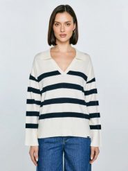 Sweter damski polo w pasy kremowo-czarne Alina 100. Białe swetry klasyczne damskie Big Star, l, ze skóry, bez kołnierzyka. Za 199.99 zł.