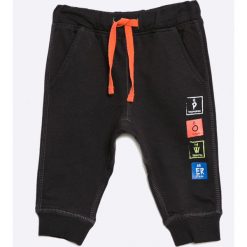 Blu Kids - Spodnie dziecięce 68-98 cm. Spodnie dresowe chłopięce marki 4F. W wyprzedaży za 19.90 zł.