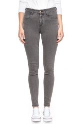WRANGLER HIGH SKINNY CONCRETE PLAN W27HQG25P 112128112. Szare rurki damskie Wrangler, bez wzorów, z jeansu, z podwyższonym stanem. W wyprzedaży za 89.99 zł.