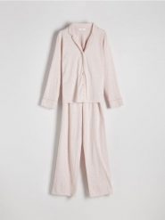 Dwuczęściowa piżama ze wzorem - pastelowy róż. Czerwone piżamy damskie Reserved, bez wzorów, z bawełny, bez ramiączek. W wyprzedaży za 65.99 zł.