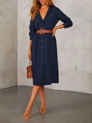 Milan Kiss Sukienka w kolorze granatowym rozmiar: M. Niebieskie sukienki damskie Milan Kiss, bez wzorów, z bawełny, bez ramiączek. Za 243.84 zł.