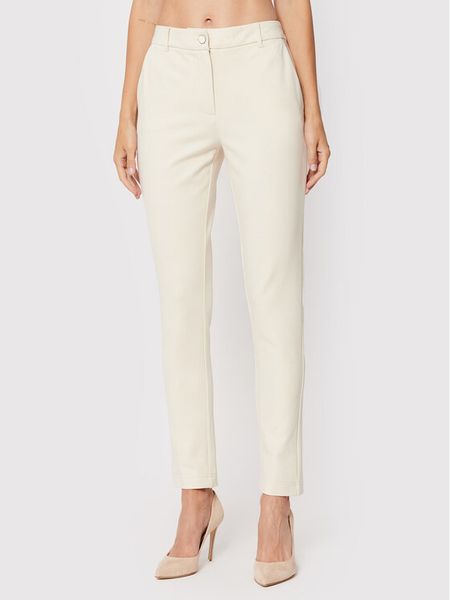 Guess Spodnie materiałowe Zoe W2YB01 K8RN0 Beżowy Regular Fit. Brązowe spodnie materiałowe damskie Guess, z aplikacjami, z materiału. Za 219.99 zł.