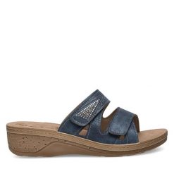 Klapki Inblu. Niebieskie klapki damskie Inblu, bez wzorów, bez obcasa, bez zapięcia. Za 71.99 zł.