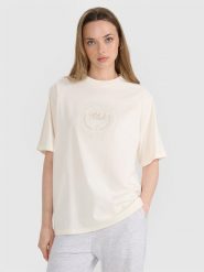 4F T-shirt oversize z nadrukiem damski - biały S. Białe t-shirty damskie 4F, s, bez wzorów, z bawełny, bez kołnierzyka. W wyprzedaży za 49.99 zł.