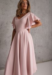 Różowa Elegancka Sukienka Rozkloszowana Zdobiona Falbanami na Ramionach Nessaza. Czerwone sukienki damskie Renee, z aplikacjami, eleganckie, bez ramiączek. Za 299.99 zł.