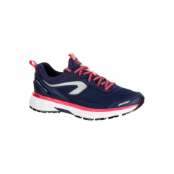Buty do biegania KIPRUN LONG hydrofobowe damskie. Obuwie sportowe damskie marki KALENJI. Za 269.99 zł.