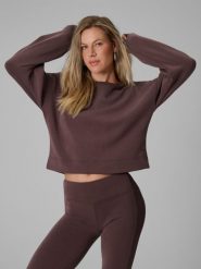 4F Bluza dresowa regular z modalem damska - brązowa S. Brązowe bluzy damskie 4F, s, bez wzorów, z dresówki, bez kaptura. Za 169.99 zł.