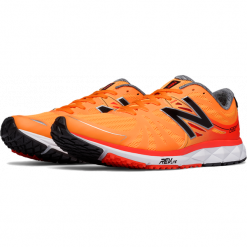 New Balance W1500PB2. Brązowe obuwie sportowe damskie New Balance, z materiału. W wyprzedaży za 249.99 zł.
