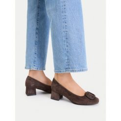 Czółenka Lasocki. Brązowe czółenka damskie Lasocki, bez wzorów, bez obcasa. Za 239.99 zł.