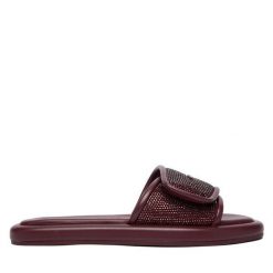 Klapki MICHAEL Michael Kors. Czerwone klapki damskie MICHAEL Michael Kors, bez wzorów, bez obcasa, bez zapięcia. Za 569.99 zł.