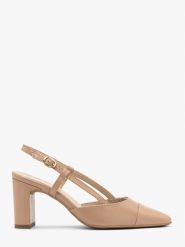 Beżowe czółenka typu slingback EVELYN. Brązowe czółenka damskie Ryłko, bez wzorów, ze skóry, z okrągłym noskiem, bez obcasa, na słupku. W wyprzedaży za 299.99 zł.