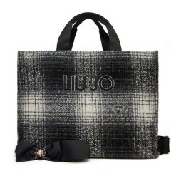 Torebka Liu Jo. Szare torebki klasyczne damskie Liu Jo, bez dodatków. Za 539.99 zł.
