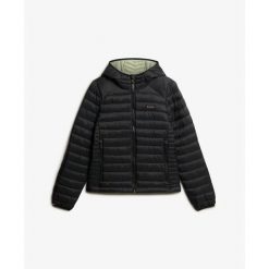 Damska kurtka puchowa Superdry Fuji Lite. Czarne kurtki damskie Superdry, l, z aplikacjami, z gumy, z kapturem. Za 403.50 zł.