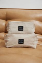 Kosmetyczka ze sztruksu w kolorze BEŻOWYM -TRAVEL small size-MAŁY. Brązowe kosmetyczki damskie Marsala, bez wzorów, z bawełny. Za 69.90 zł.