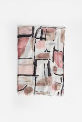 Chusta damska ze wzorem JOSEPH RIBKOFF. Chusty damskie Joseph Ribkoff, bez wzorów. Za 349.00 zł.