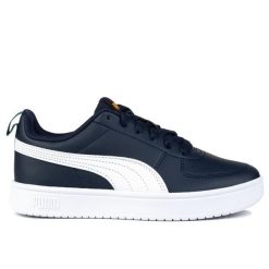 Buty damskie sportowe trampki Puma RICKIE. Białe trampki damskie Puma, bez wzorów, bez zapięcia. W wyprzedaży za 139.00 zł.