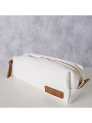 Boltze Kosmetyczka "Travel" w kolorze białym - 24 x 7,5 cm rozmiar: onesize. Białe kosmetyczki damskie Boltze, bez wzorów, z materiału. Za 37.38 zł.