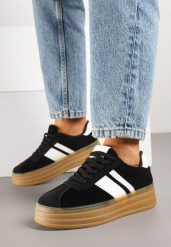 Czarne Sneakersy w Stylu Klasycznych Tenisówek z Ozdobnymi Paskami Dellien. Czarne obuwie sportowe damskie Born2be, z jeansu, bez zapięcia, tenisowe. Za 109.99 zł.