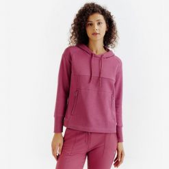 Bluza jeździecka damska z kapturem. Czerwone bluzy damskie FOUGANZA, na lato, l, bez wzorów, z kapturem. Za 129.99 zł.
