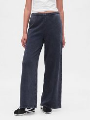 GAP Spodnie dresowe w kolorze granatowym rozmiar: S. Niebieskie spodnie dresowe damskie GAP, s, bez wzorów, z dresówki. Za 118.56 zł.