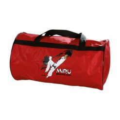 Torba sportowa Kwon Miru Spinning Kick. Czerwone torby sportowe KWON, bez wzorów, z materiału. Za 134.00 zł.