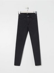 Jeansy skinny mid waist - szary. Szare jeansy damskie Sinsay. W wyprzedaży za 25.99 zł.