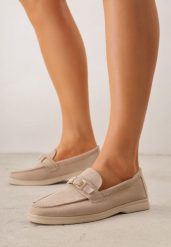 Ciemnobeżowe Mokasyny z Prostokątną Metaliczną Ozdobą Aeleorane. Brązowe mokasyny damskie Born2be, z jeansu, bez obcasa. Za 119.99 zł.