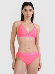 4F Góra od bikini damska - różowa L. Czerwone bikini 4F, bez wzorów, z elastanu. W wyprzedaży za 59.99 zł.
