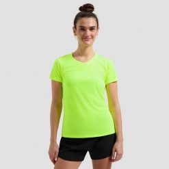 Damska koszulka z krótkim rękawem Rogelli Promo. Żółte koszulki sportowe damskie Rogelli, m, bez wzorów, bez ramiączek. W wyprzedaży za 40.00 zł.