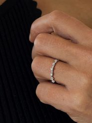 OR Carats Złoty pierścionek z diamentami rozmiar: 50. Szare pierścionki damskie OR Carats, z diamentem, złote. Za 549.06 zł.