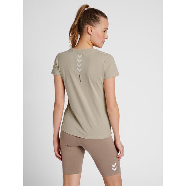 Damska bawełniana koszulka Hummel TE Cali. Brązowe bluzki damskie Hummel, s, bez wzorów, z bawełny, bez kołnierzyka, bez ramiączek. Za 177.00 zł.