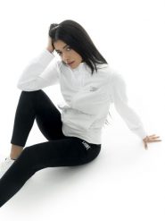 Bluza z bawełna z zamek błyskawiczny na co dzień. Czarne bluzy damskie LEONE 1947 APPAREL, s, bez wzorów, z bawełny, bez kaptura. Za 437.84 zł.