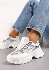Białe Sneakersy z Ozdobnym Sznurkiem i Cyrkoniami na Grubej Podeszwie Fionalee. Białe obuwie sportowe damskie Renee, bez zapięcia. Za 109.99 zł.