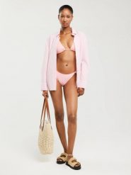 Góra od kostiumu kąpielowego różowa Bellsa 601. Czerwone bikini Big Star, bez wzorów. Za 99.99 zł.