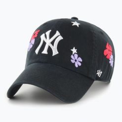 Czapka z daszkiem 47 Brand MLB New York Yankees Flora CLEAN UP. Czarne czapki z daszkiem damskie 47 Brand, bez wzorów. Za 139.99 zł.