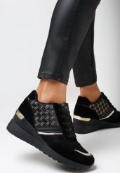 Czarne Sneakersy Galises. Czarne obuwie sportowe casual damskie Born2be. Za 89.99 zł.