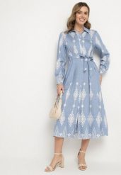 Niebieska Koszulowa Sukienka z Wiskozą i Paskiem w Abstrakcyjny Wzór Folaria. Niebieskie sukienki damskie Born2be, bez wzorów, z wiskozy, eleganckie, bez ramiączek. W wyprzedaży za 101.99 zł.