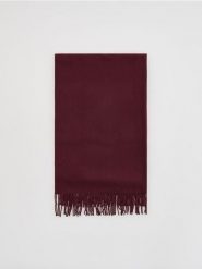 Szalik z wiskozą - burgundowy. Czerwone szaliki damskie Reserved, bez wzorów, z wiskozy. Za 59.99 zł.