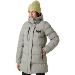 Damska kurtka puchowa parka Helly Hansen Adore. Szare parki damskie Helly Hansen, z puchu, bez kaptura. W wyprzedaży za 1,205.50 zł.