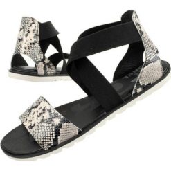 Sandały Sorel Ella Ii Sandal NL4043-010 czarne. Czarne sandały damskie bez wzorów, z gumy, bez obcasa, bez zapięcia. Za 212.19 zł.