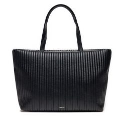 Torebka Calvin Klein. Czarne shopper bag Calvin Klein, bez wzorów, bez dodatków. Za 419.99 zł.